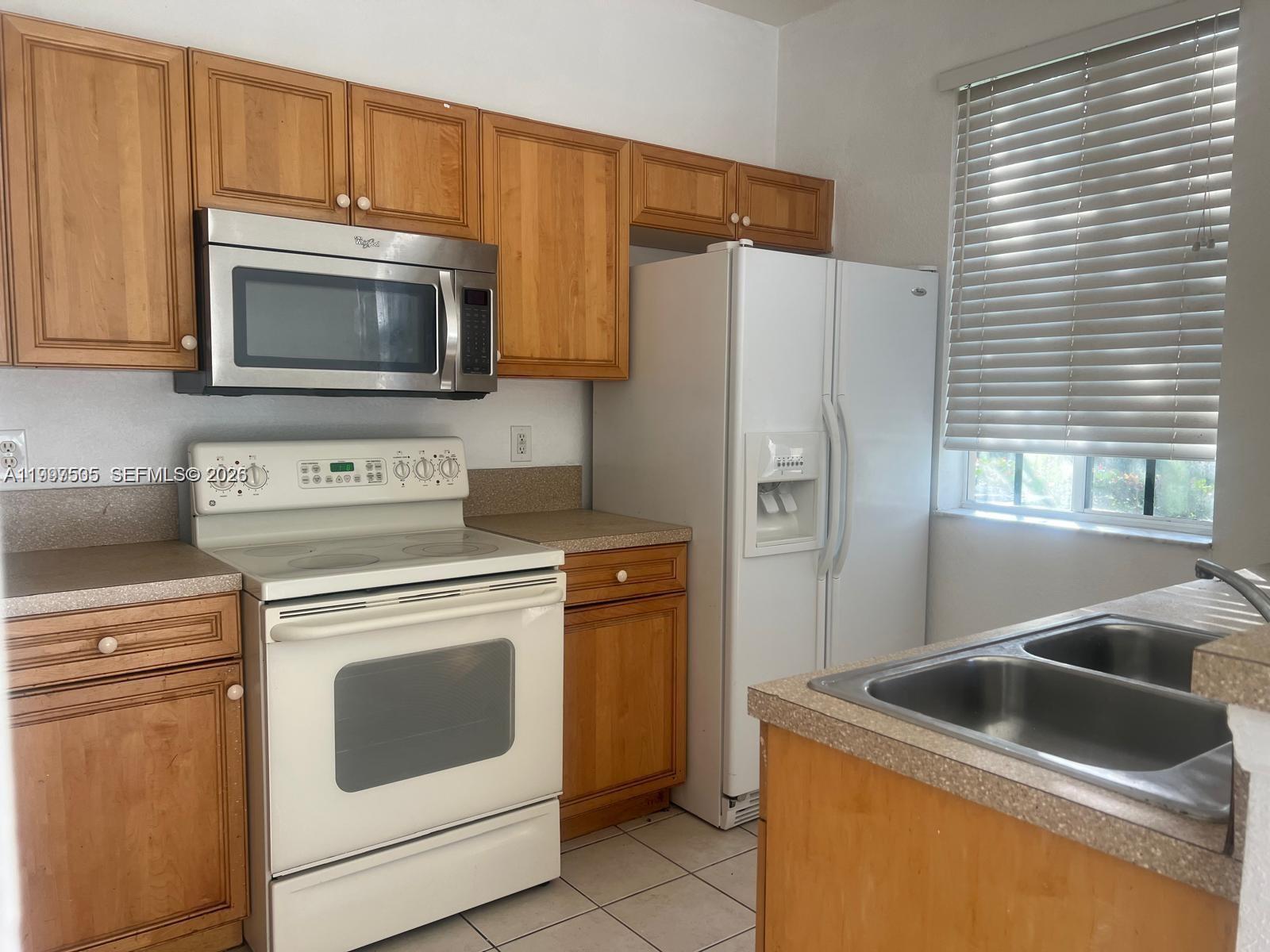 MARSH HARBOUR - Residential Lease