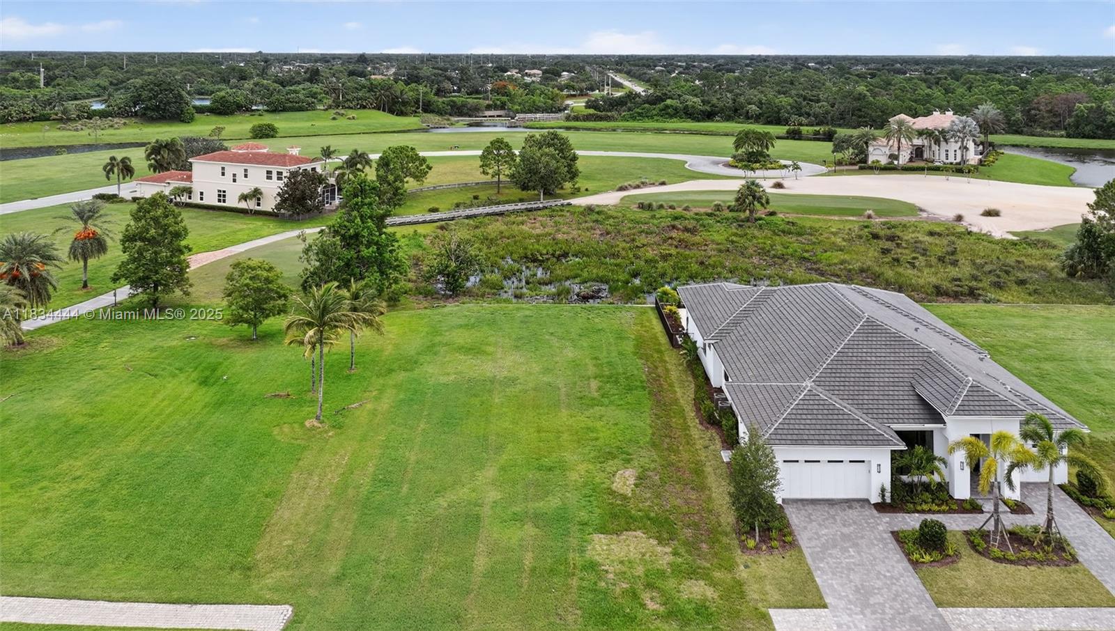 172 SE Rio Angelica, Port St Lucie, FL, 34984/$300,000 2 172 SE Rio Angelica