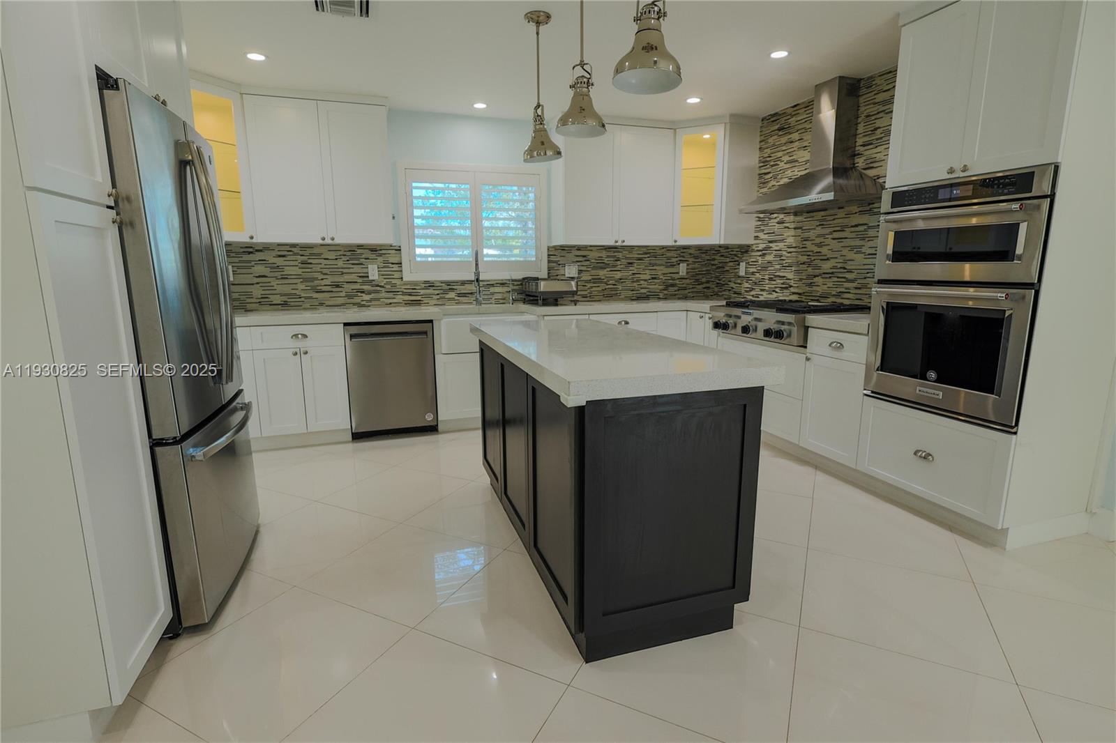 KENDALE SOUTH SEC 1 - Residential