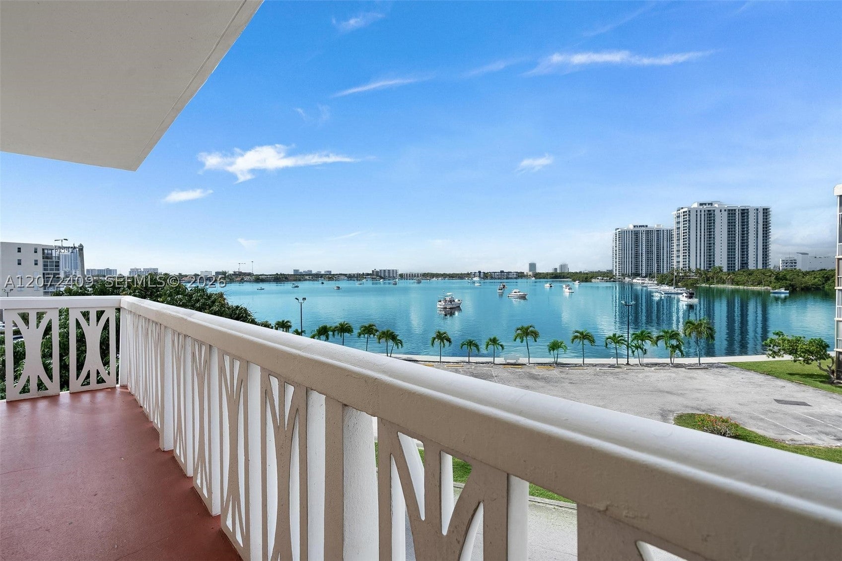 2903 Point East Dr K414