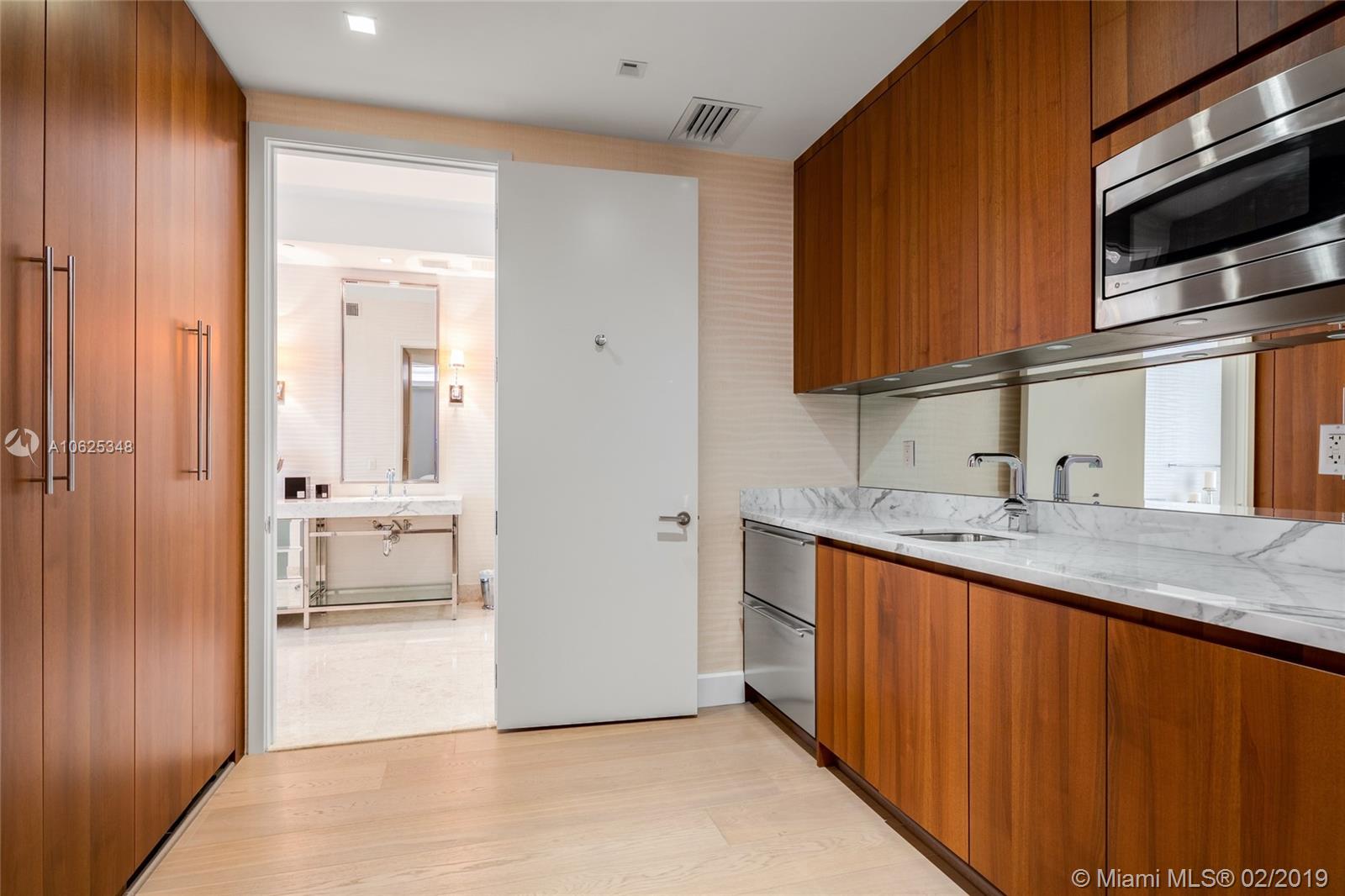 BAL HARBOUR NORTH SOUTH C - Residential