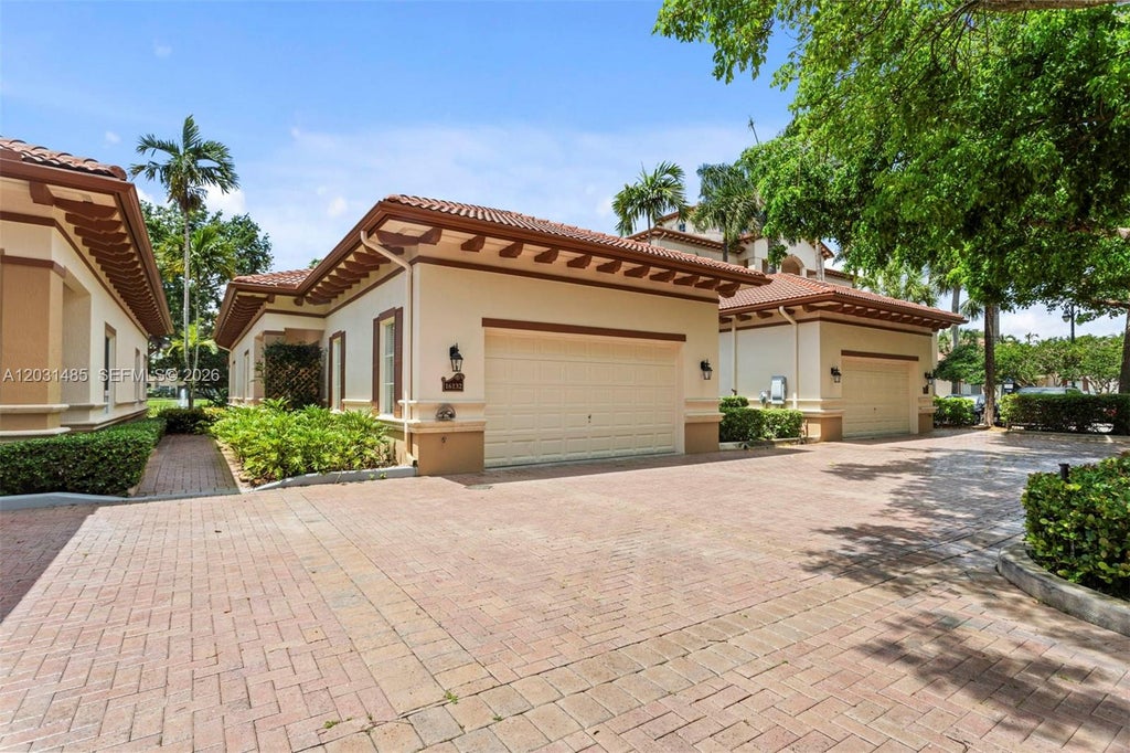 Photo of 16132 Emerald Estates Dr, Weston, FL 33331 (MLS # A12031485)