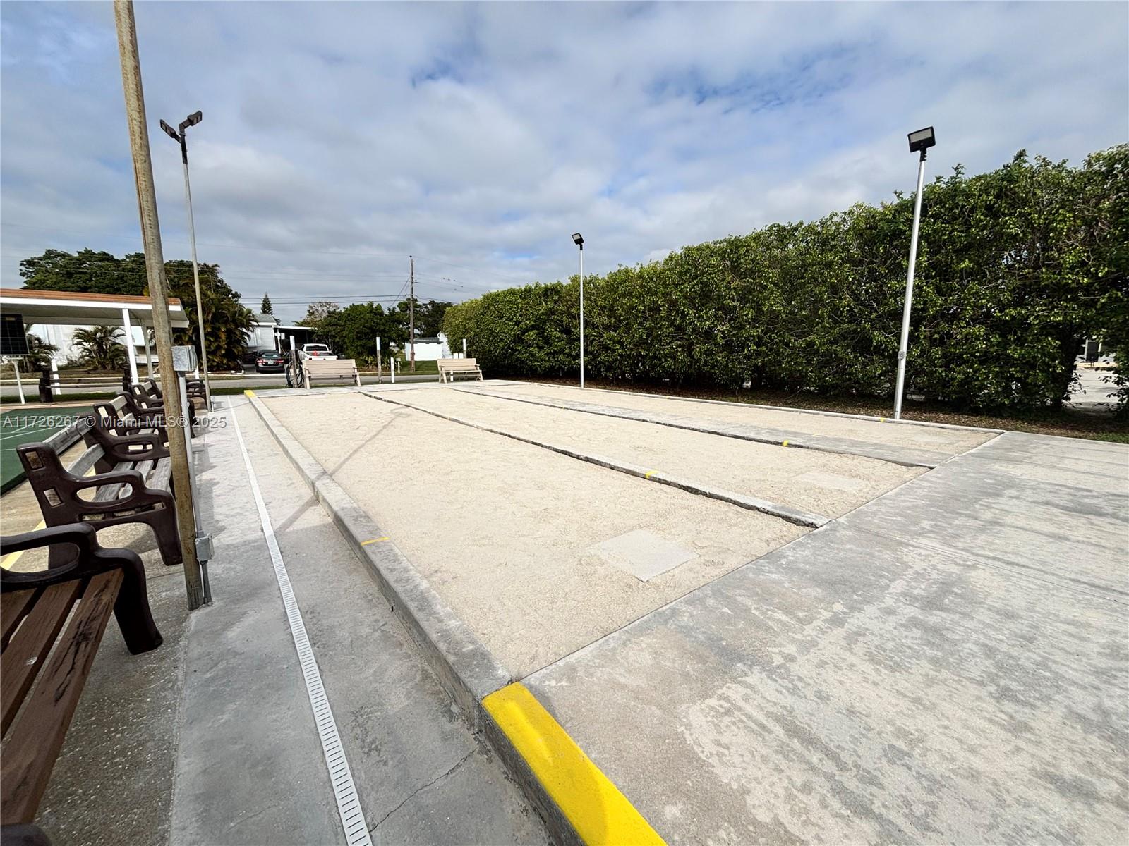 NORTHERN PINES MOBILE HOM - Residential