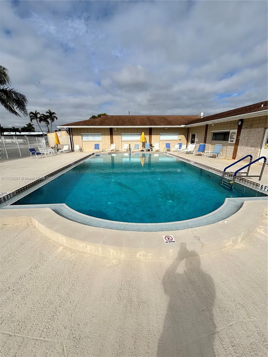 NORTHERN PINES MOBILE HOM - Residential