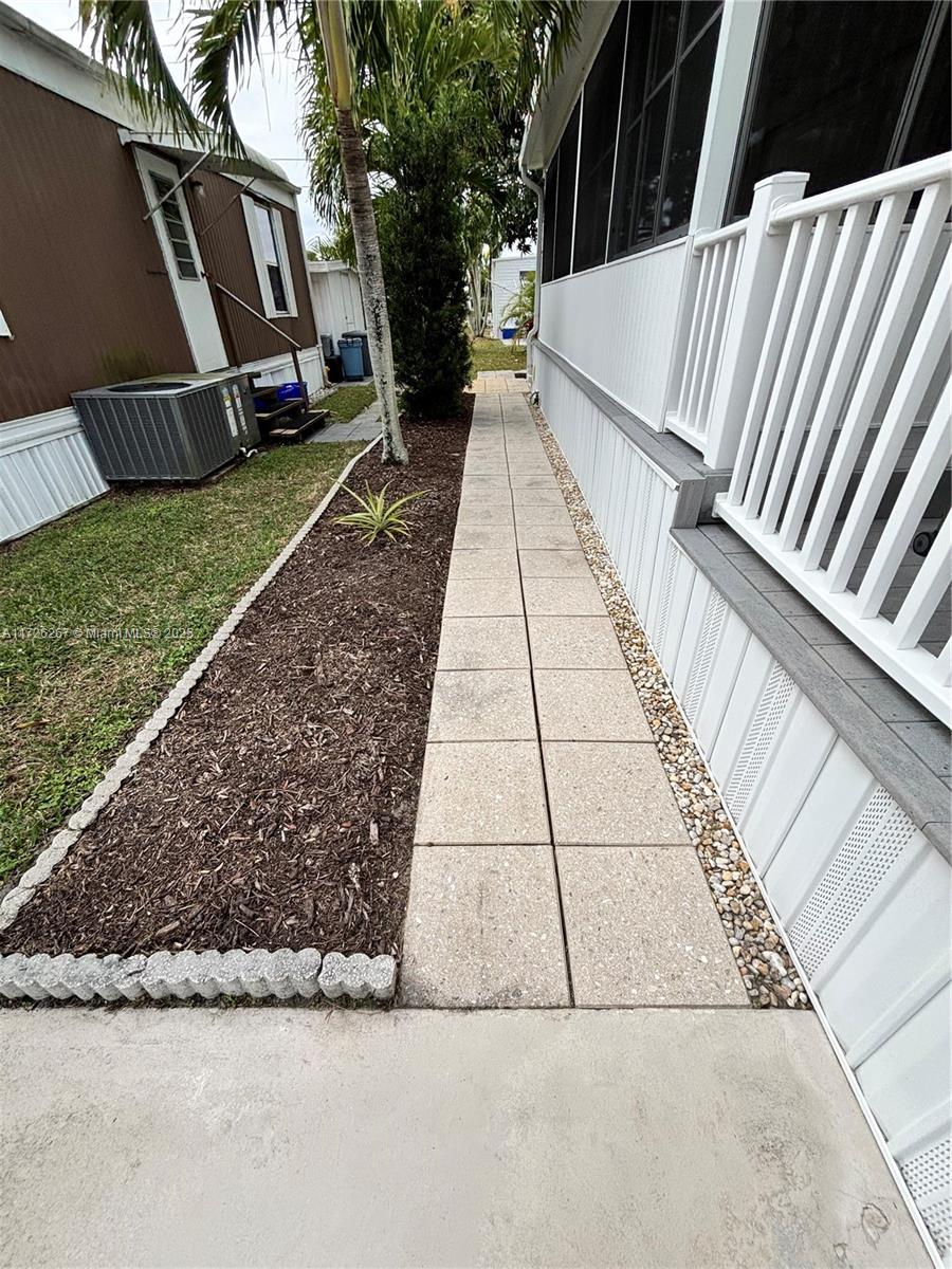 NORTHERN PINES MOBILE HOM - Residential
