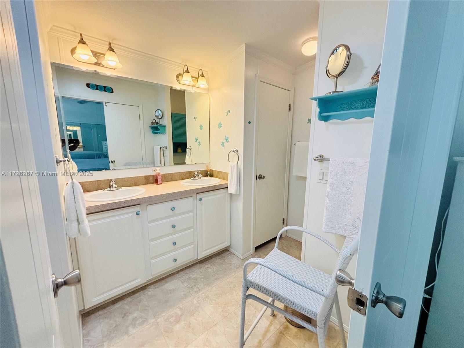 NORTHERN PINES MOBILE HOM - Residential