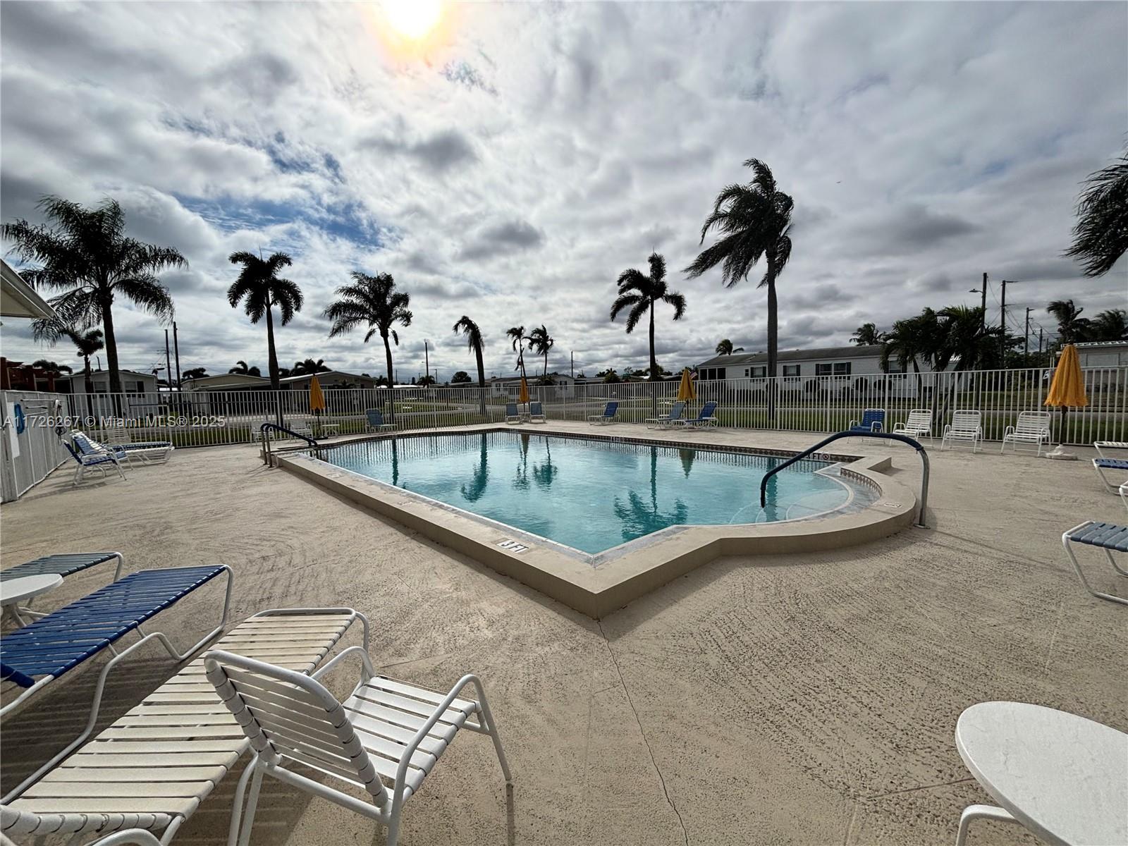 NORTHERN PINES MOBILE HOM - Residential
