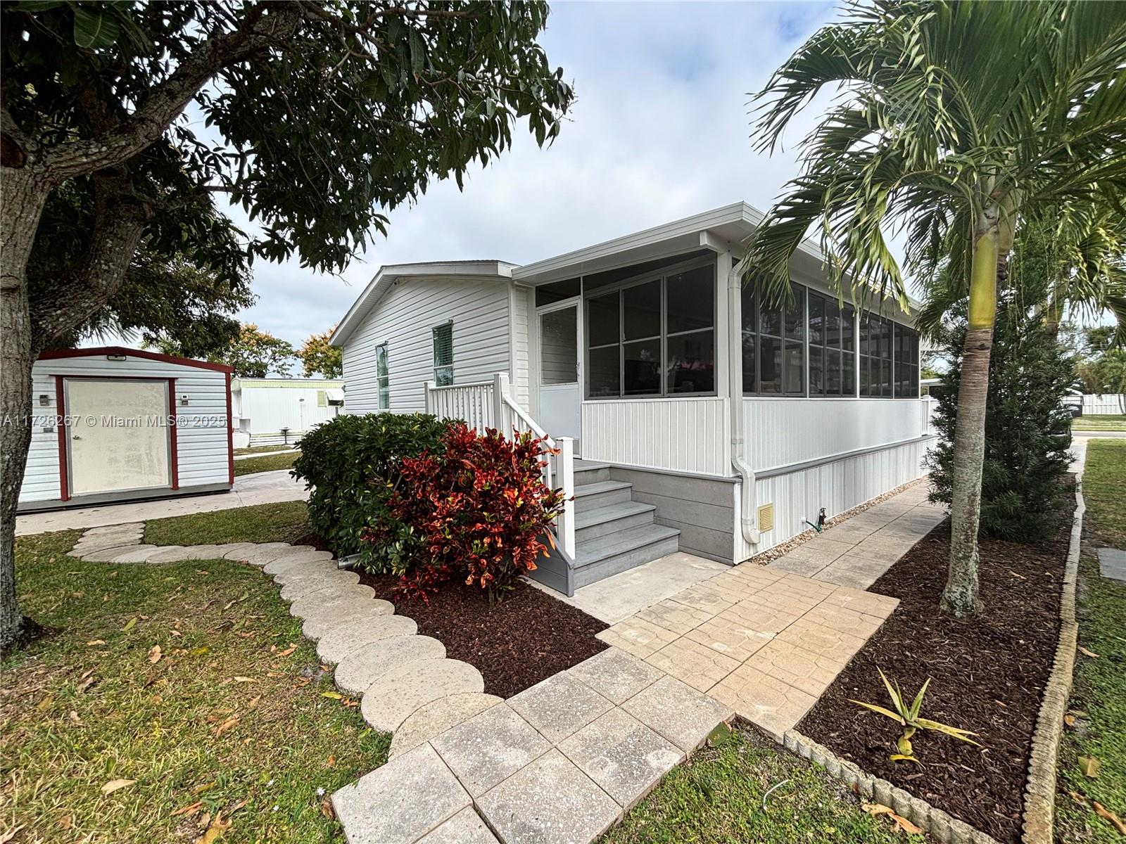 NORTHERN PINES MOBILE HOM - Residential