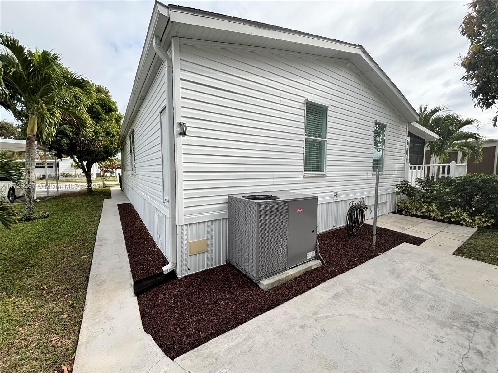 NORTHERN PINES MOBILE HOM - Residential