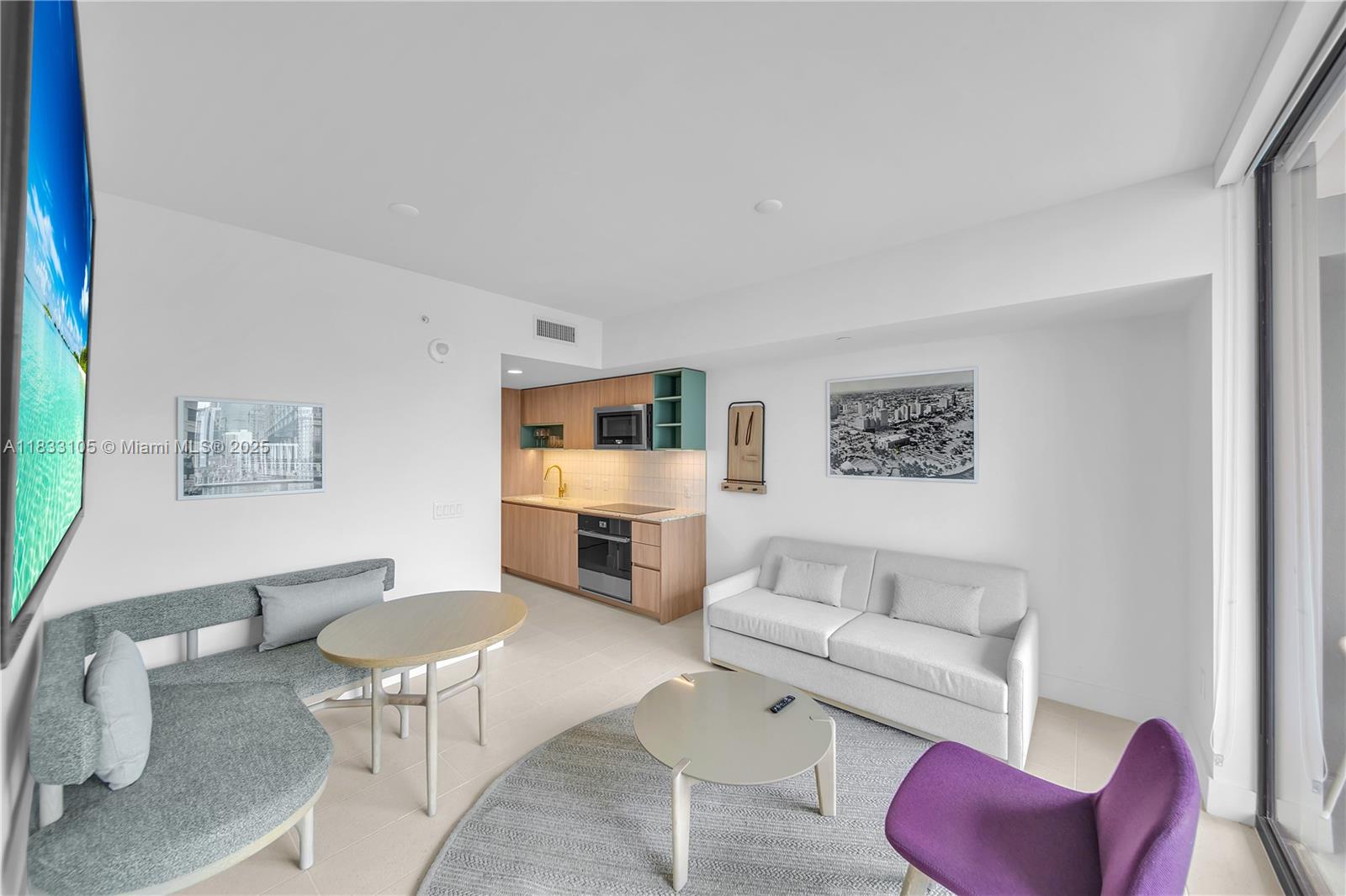 601 NE 1 AVE 3309