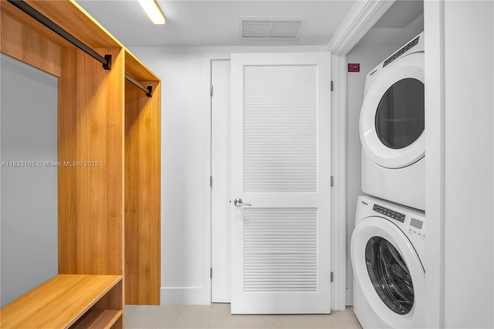 GALE RESIDENCES - Residential