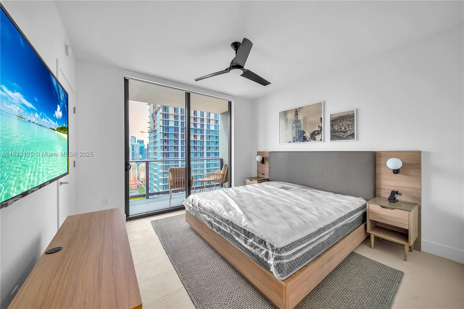 GALE RESIDENCES - Residential