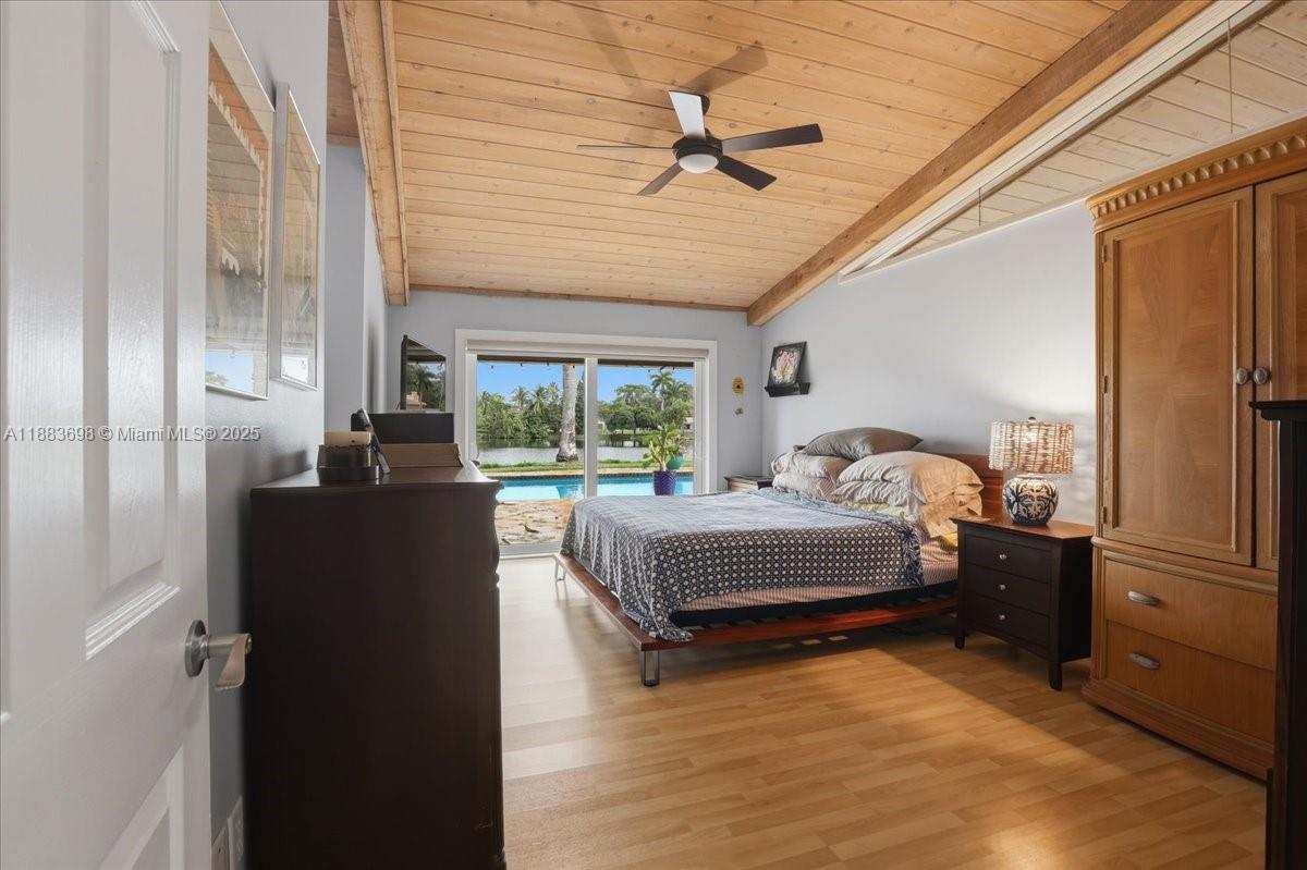 DAVIDE ISLES - Residential