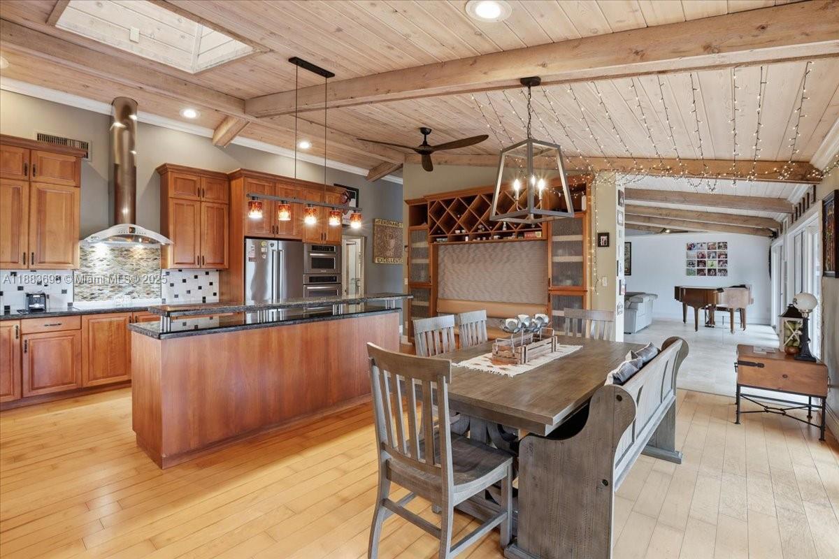 DAVIDE ISLES - Residential