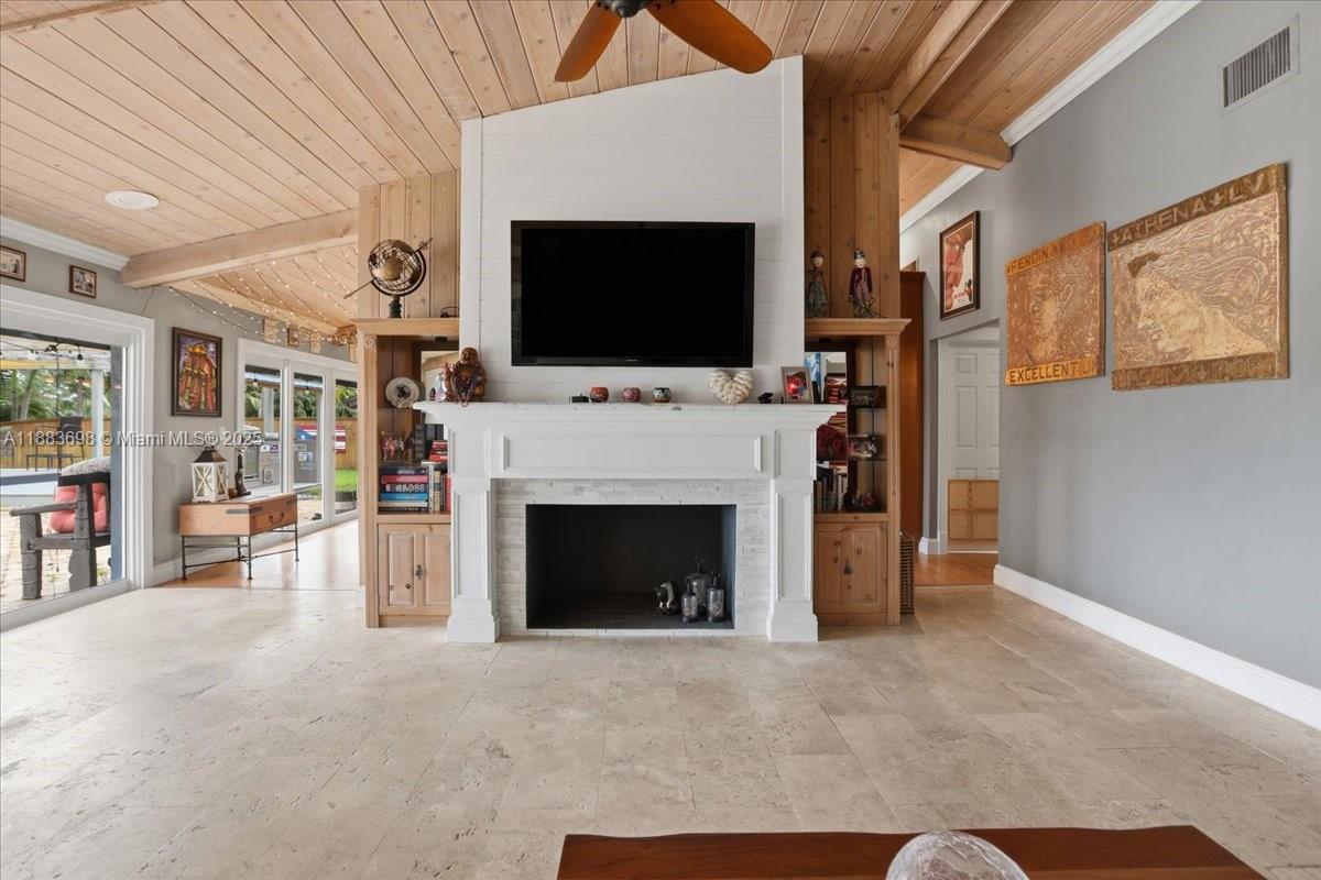 DAVIDE ISLES - Residential