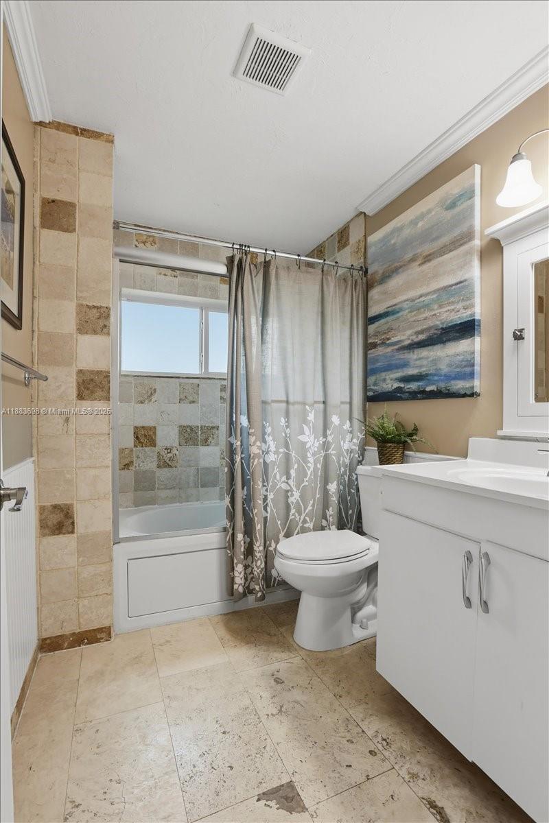 DAVIDE ISLES - Residential