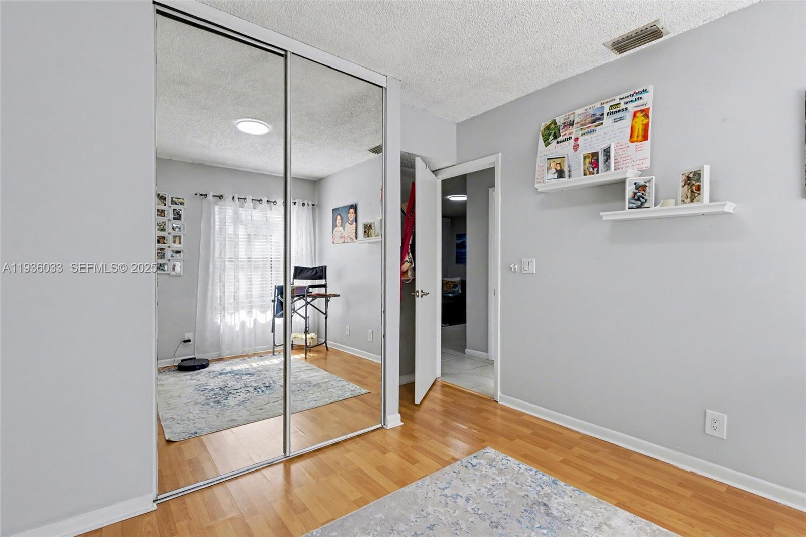 BAYWOOD VILLAGE III-B - Residential