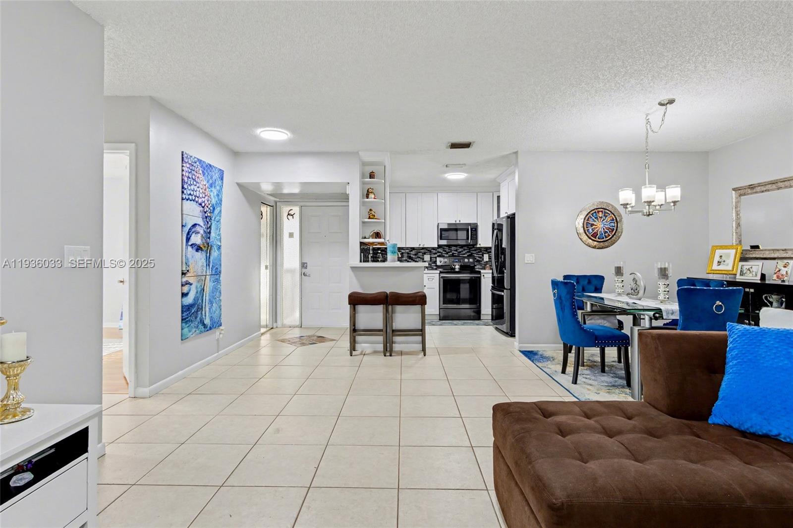 BAYWOOD VILLAGE III-B - Residential