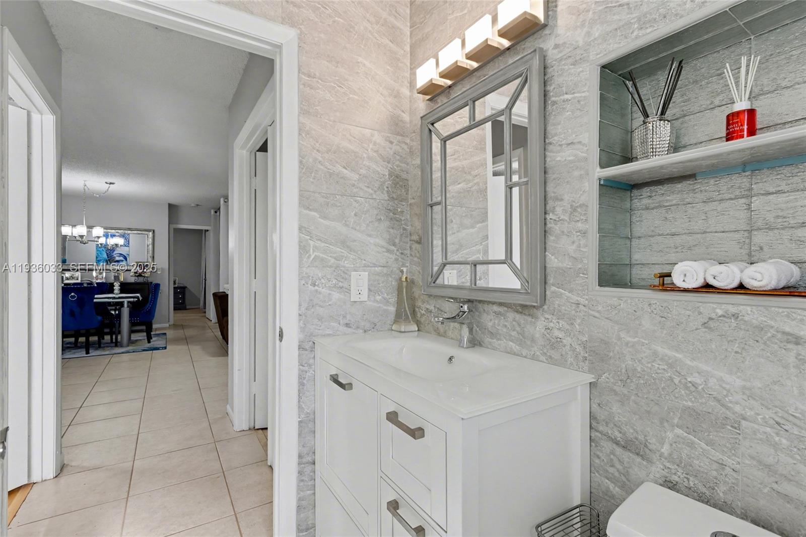 BAYWOOD VILLAGE III-B - Residential