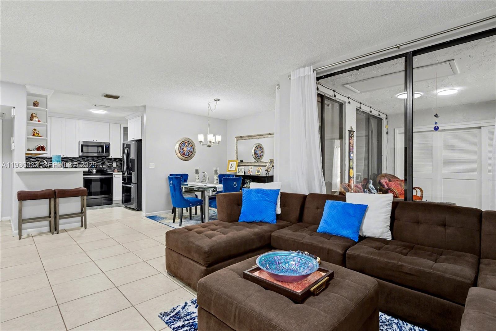 BAYWOOD VILLAGE III-B - Residential