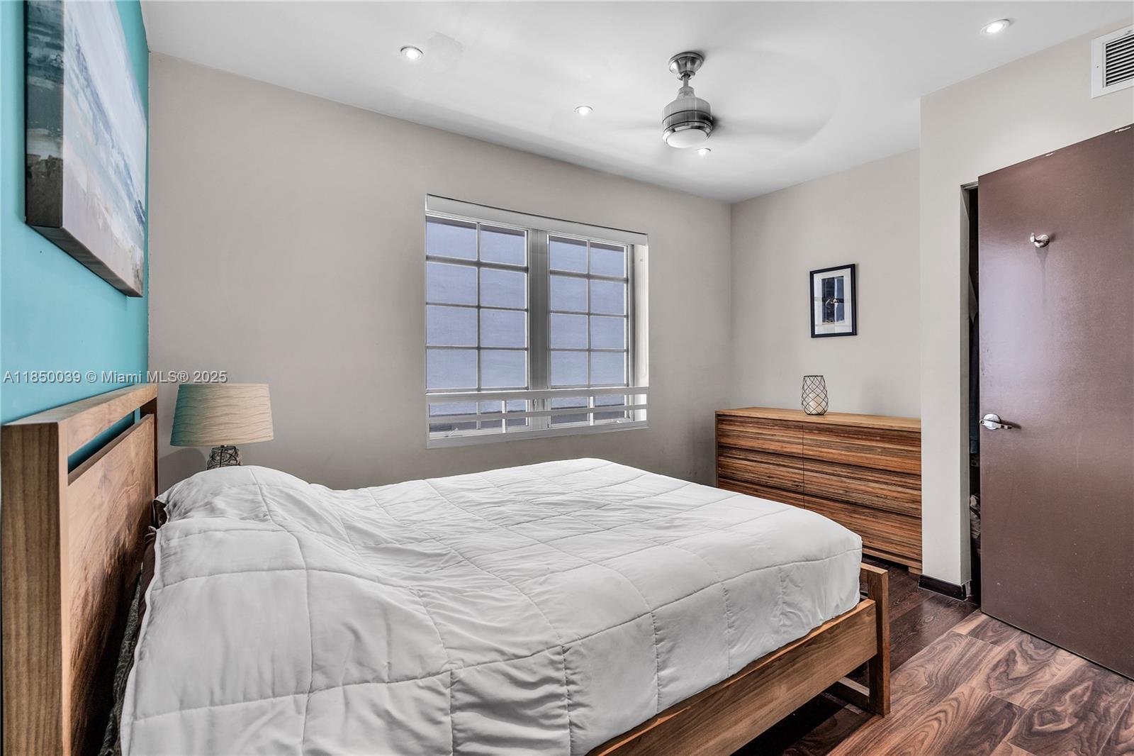 ARTECITY GOVERNOR CONDO - Residential