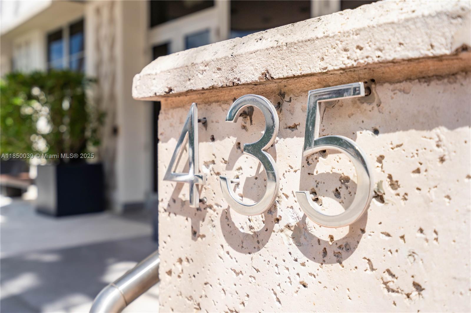 ARTECITY GOVERNOR CONDO - Residential