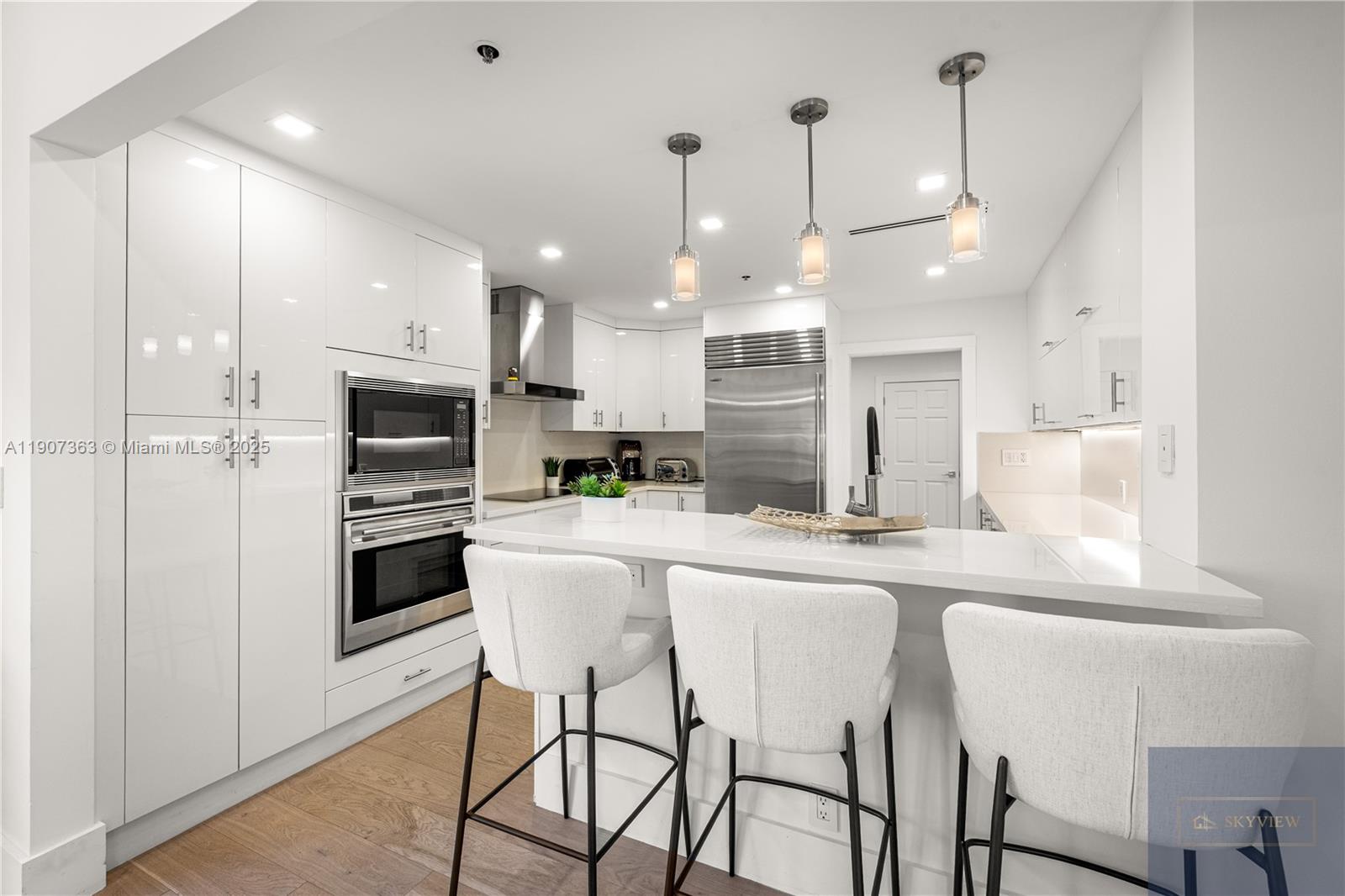 BAYSIDE VILLAGE CONDO - Residential