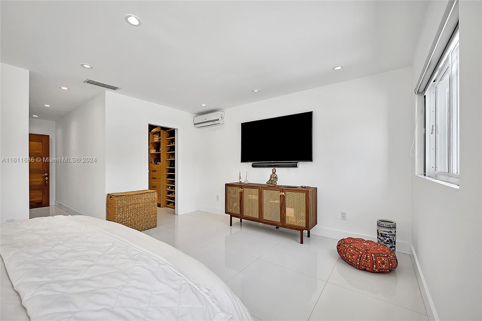 HIGHLAND RANCH ESTATES - Residential