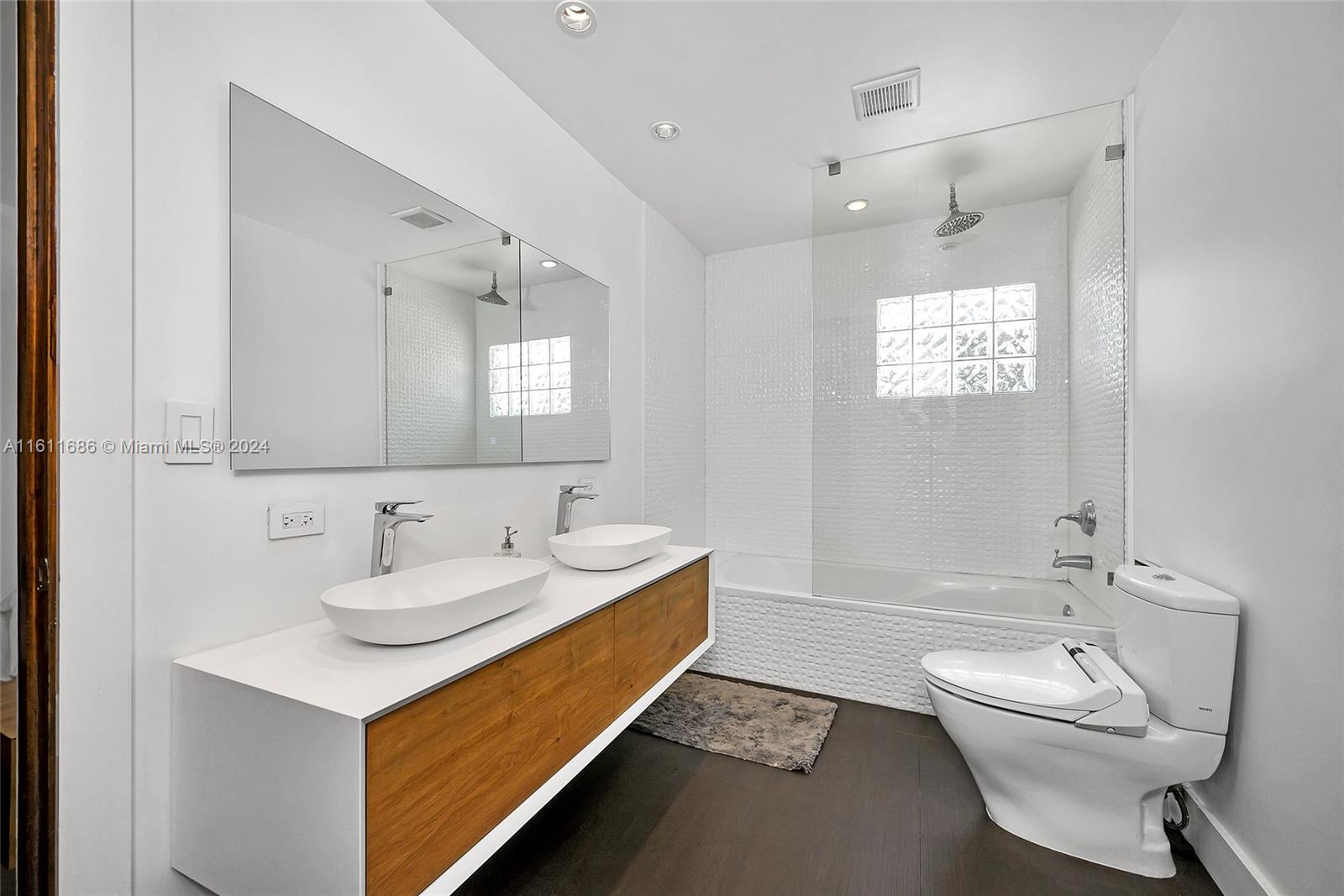 HIGHLAND RANCH ESTATES - Residential