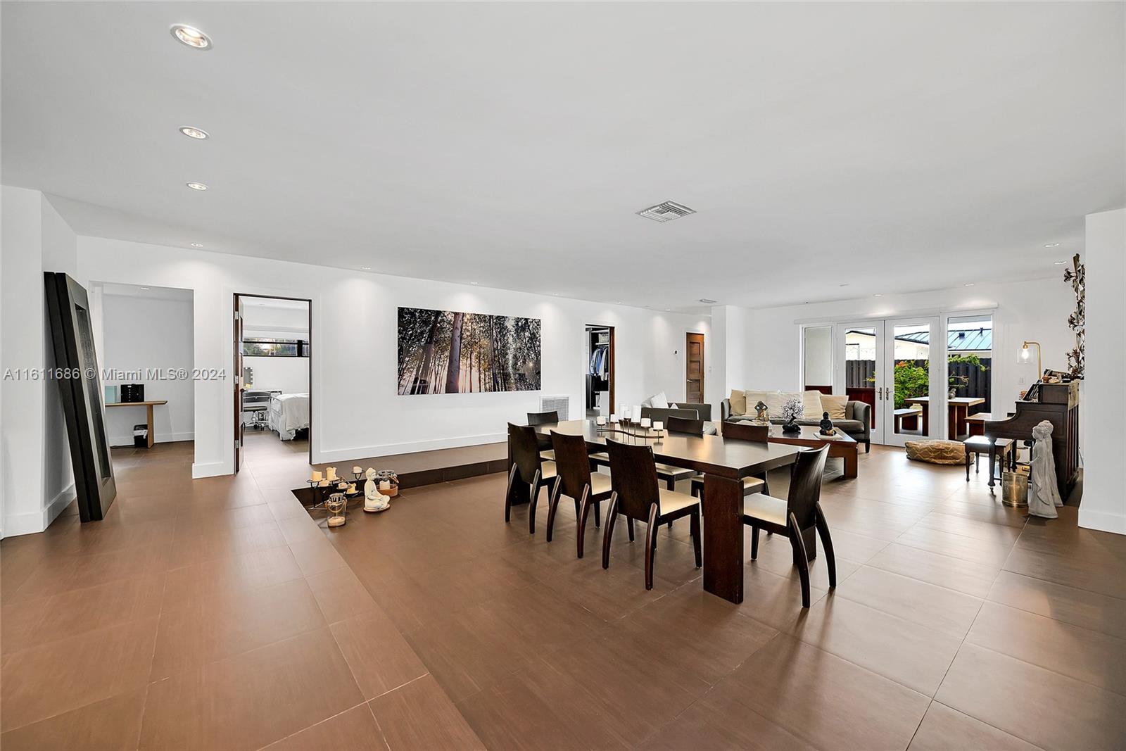 HIGHLAND RANCH ESTATES - Residential