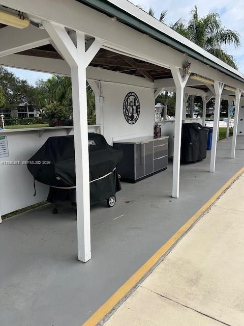 Tequesta Garden - Residential