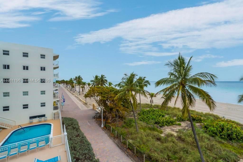Photo of 901 S Surf Rd #408, Hollywood, FL 33019 (MLS # A11981196)