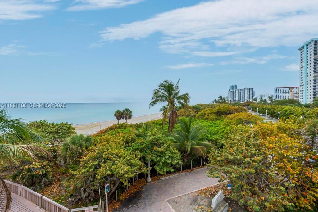 ANDORIC APTS CO-OP - Residential