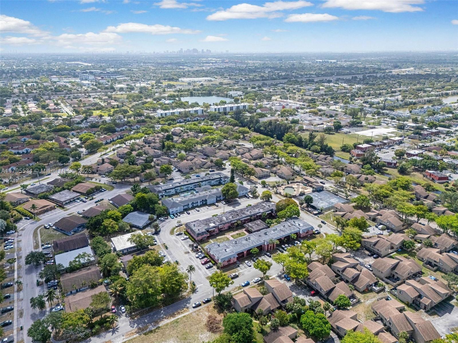 2221 NW 58th Ave