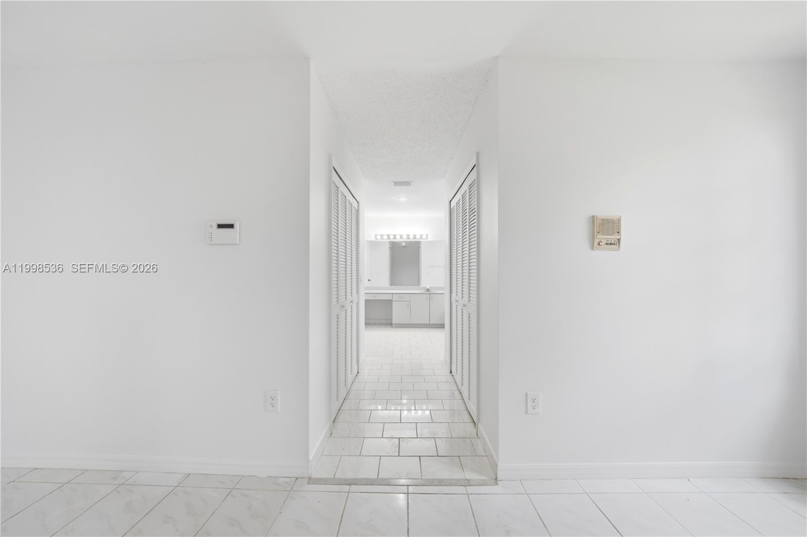 THE MANSIONS - Residential