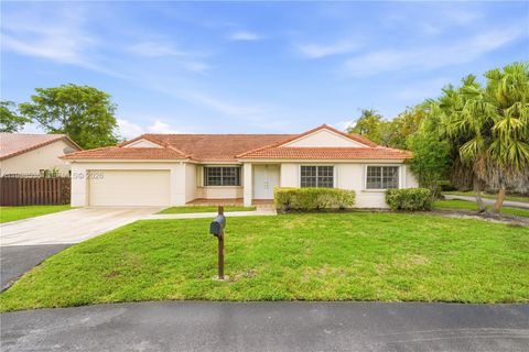 4540 SW 151st Pl Miami FL 33185