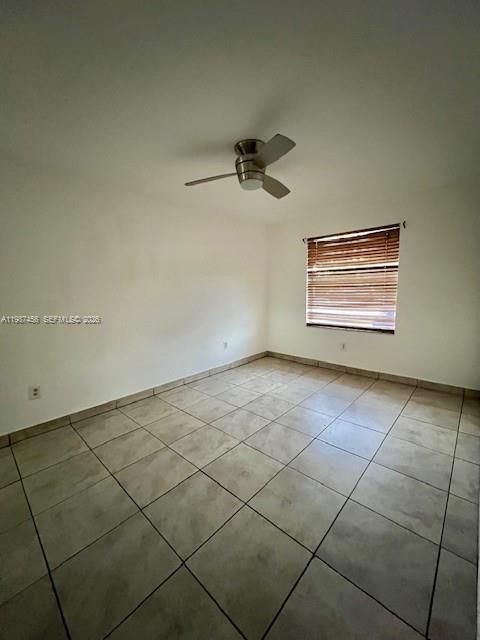 HOLLYWOOD LITTLE RANCHES - Residential Lease