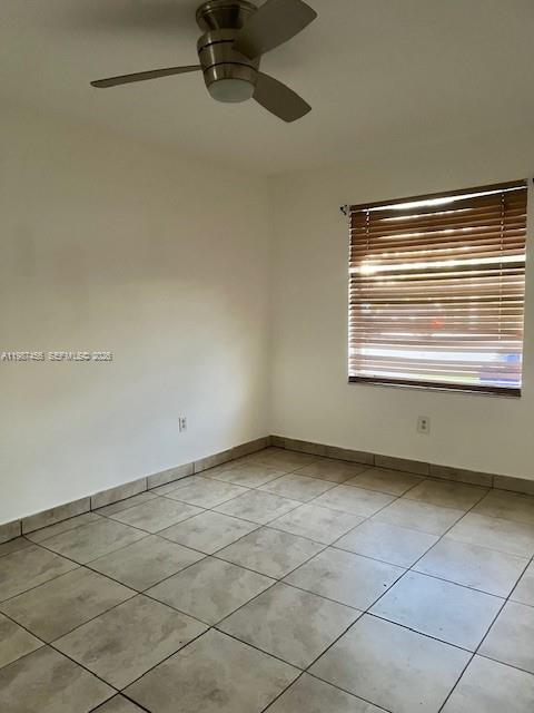 HOLLYWOOD LITTLE RANCHES - Residential Lease