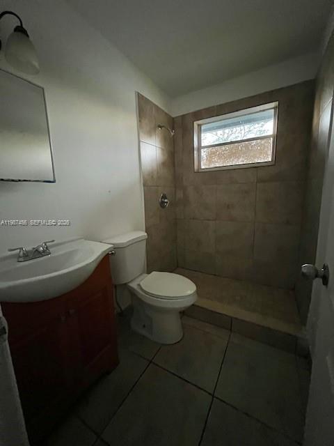 HOLLYWOOD LITTLE RANCHES - Residential Lease