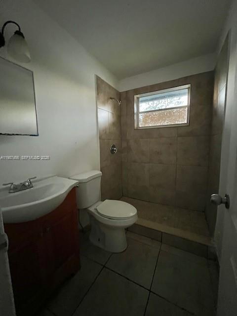 HOLLYWOOD LITTLE RANCHES - Residential Lease