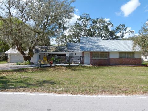 A home in Okeechobee