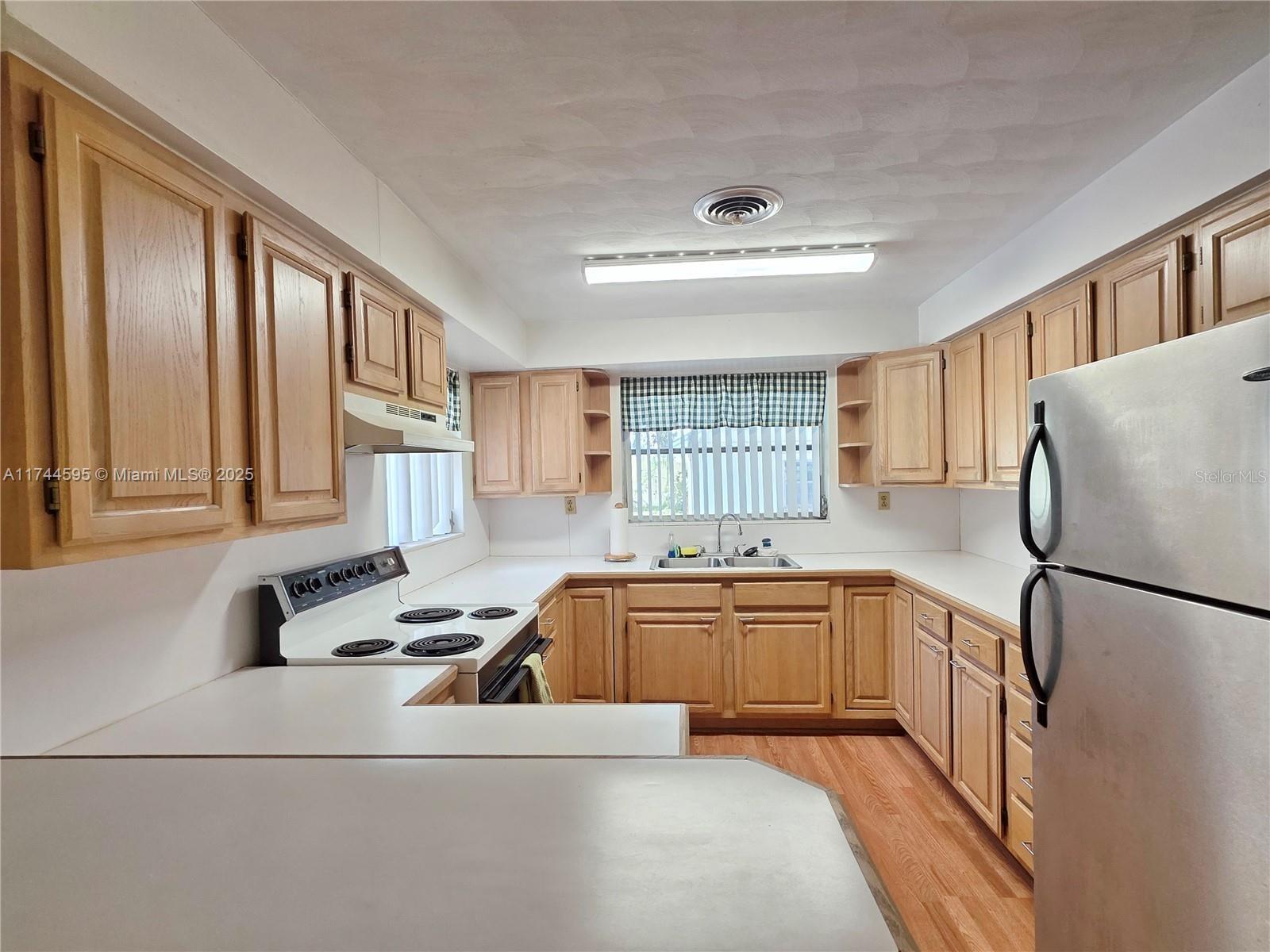 River Lake Estates - Residential