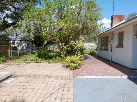 A home in Okeechobee