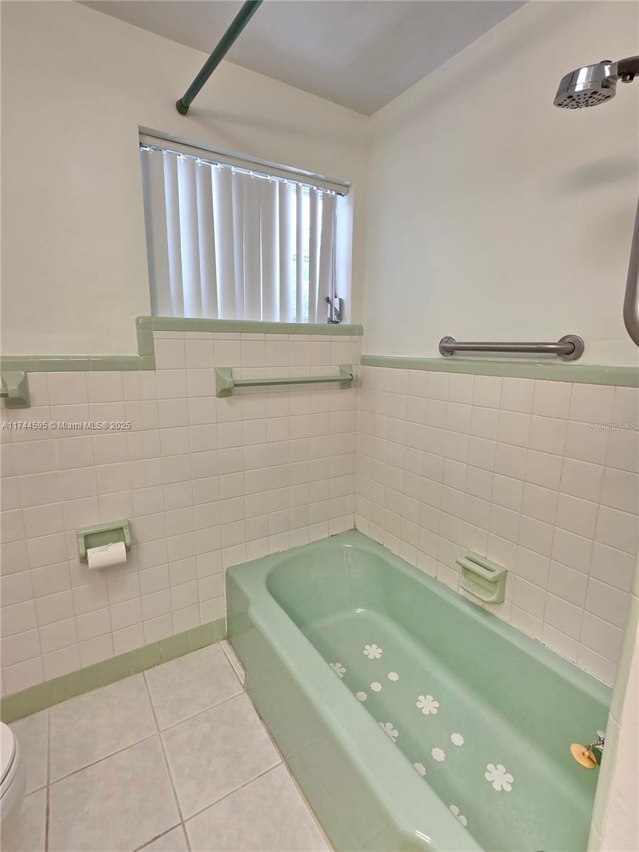 River Lake Estates - Residential