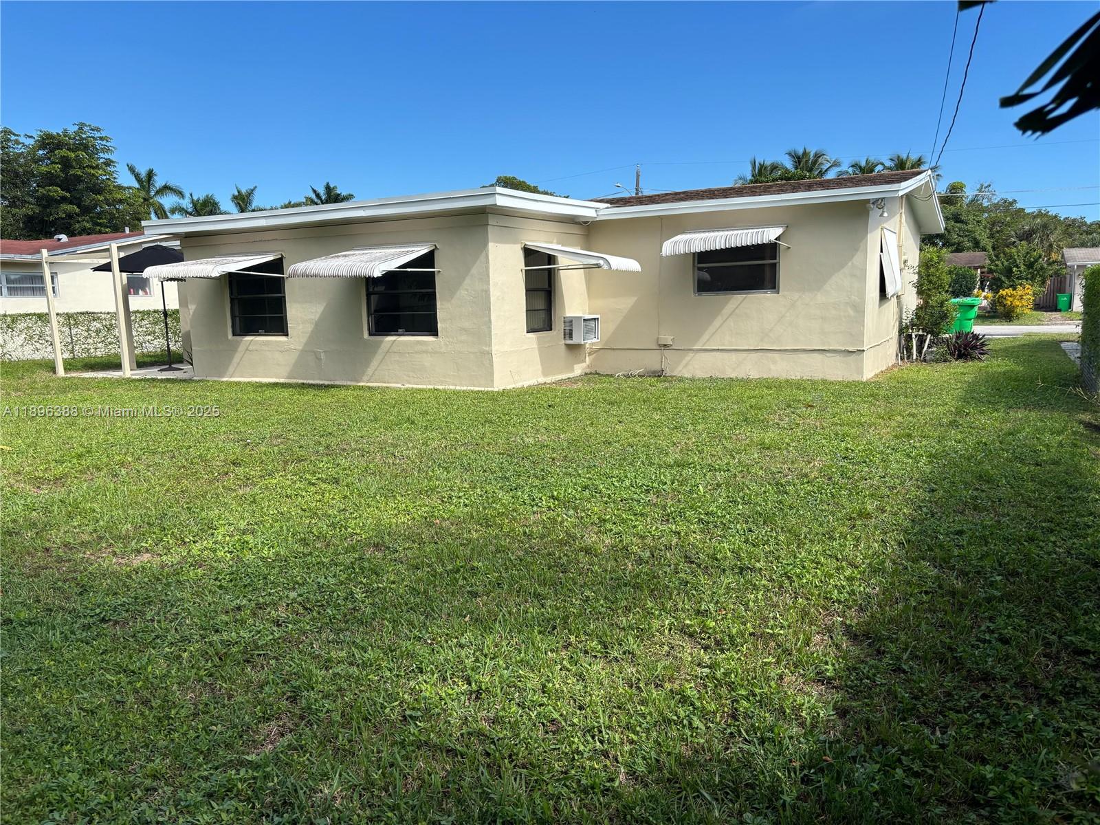 SUNRISE GOLF VILLAGE FIRS - Residential