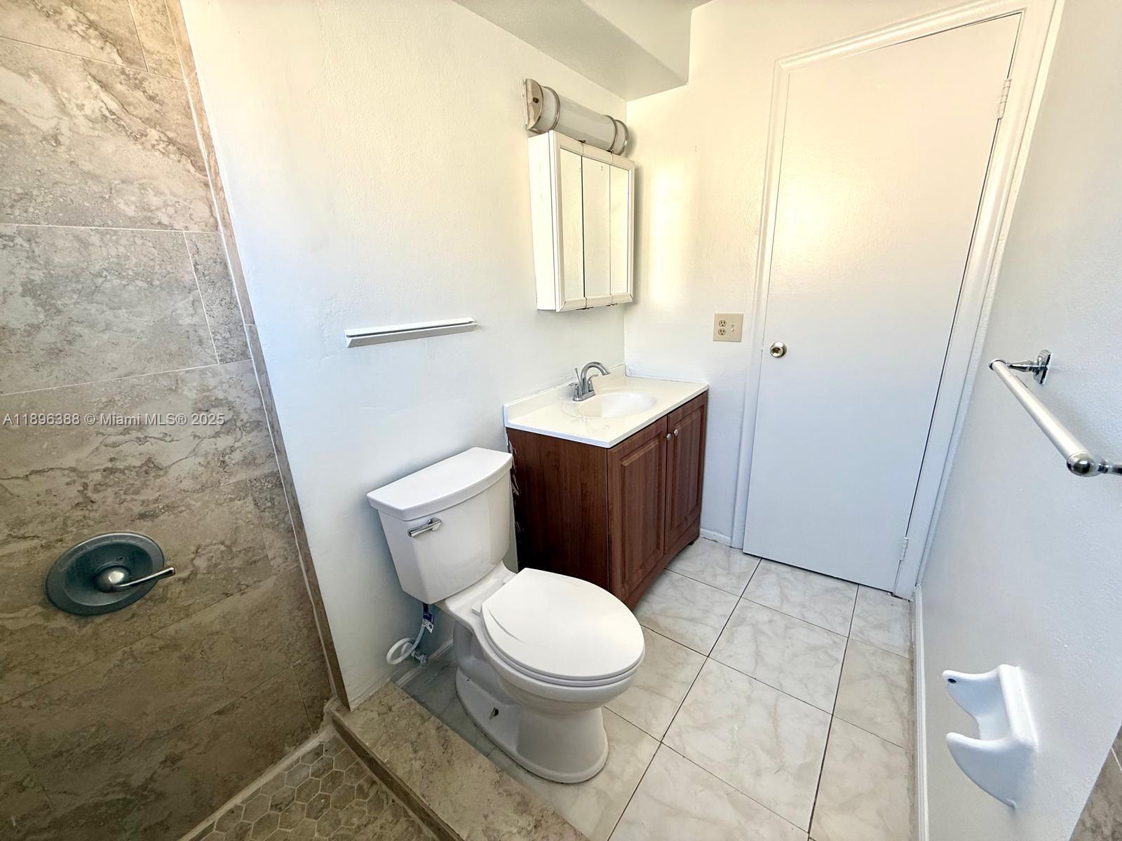 SUNRISE GOLF VILLAGE FIRS - Residential