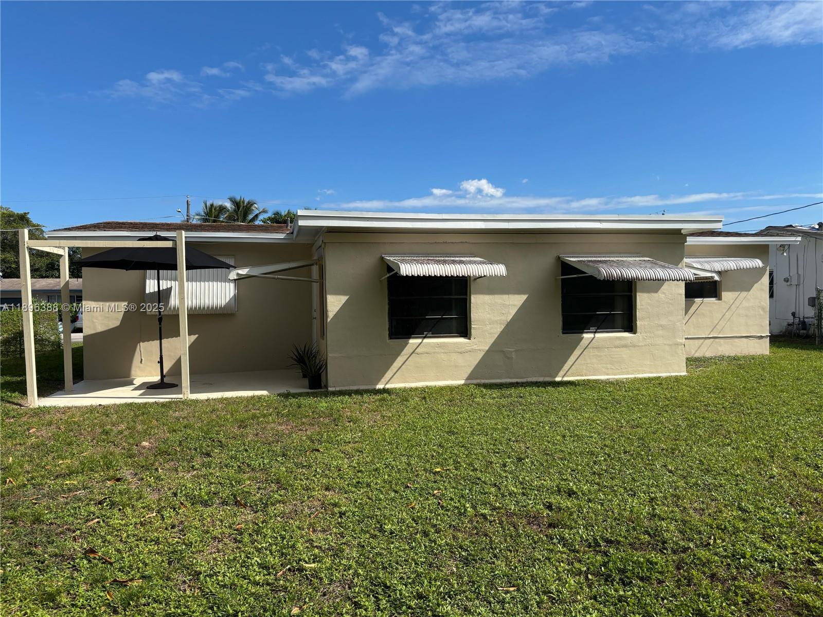 SUNRISE GOLF VILLAGE FIRS - Residential