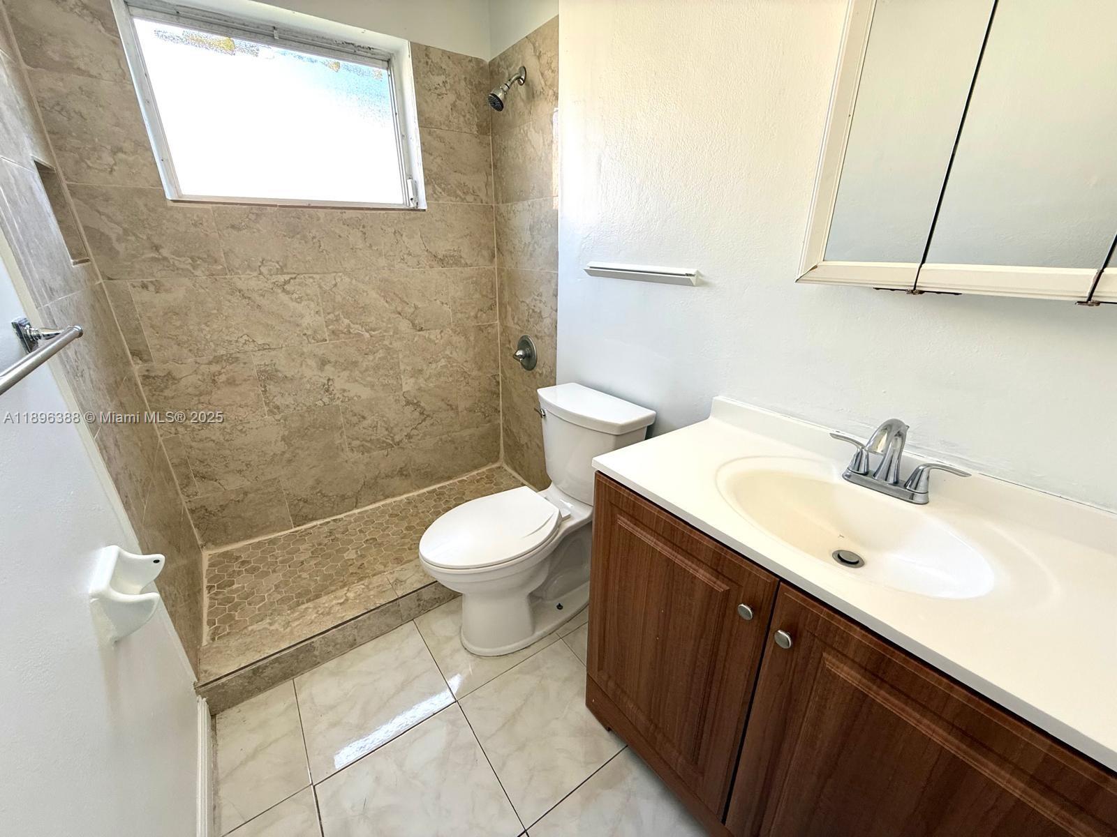 SUNRISE GOLF VILLAGE FIRS - Residential