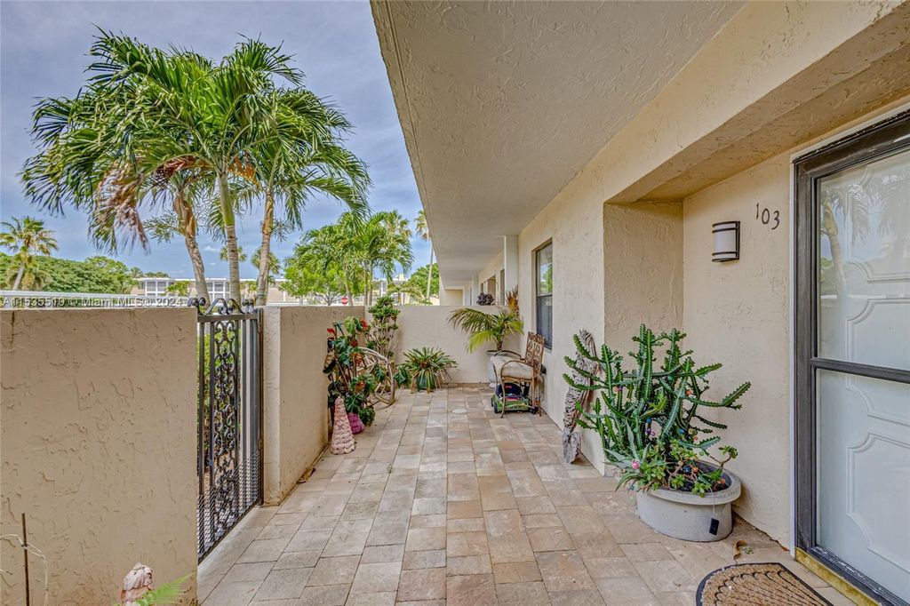 Photo of 300 N HWY A1a #103I, Jupiter, FL 33477 (MLS # A11535510)
