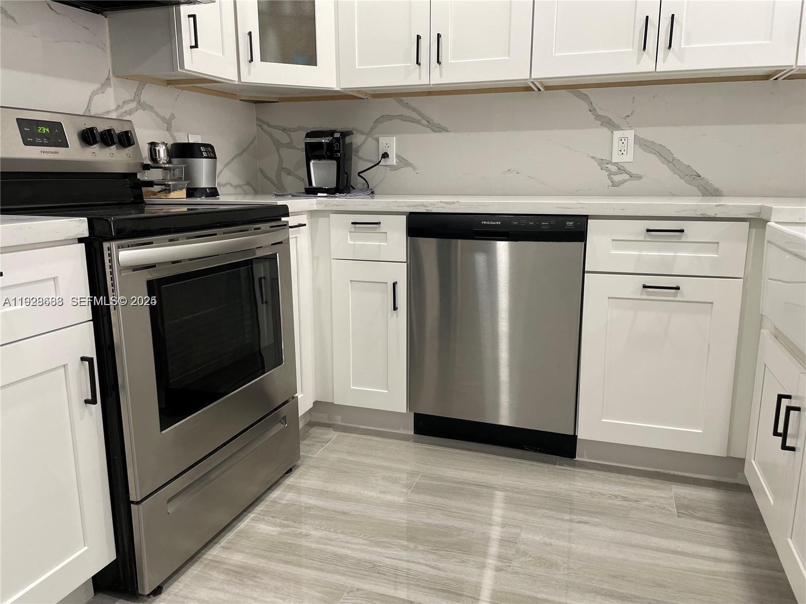 EL-AD ENCLAVE AT MIRAMAR - Residential Lease